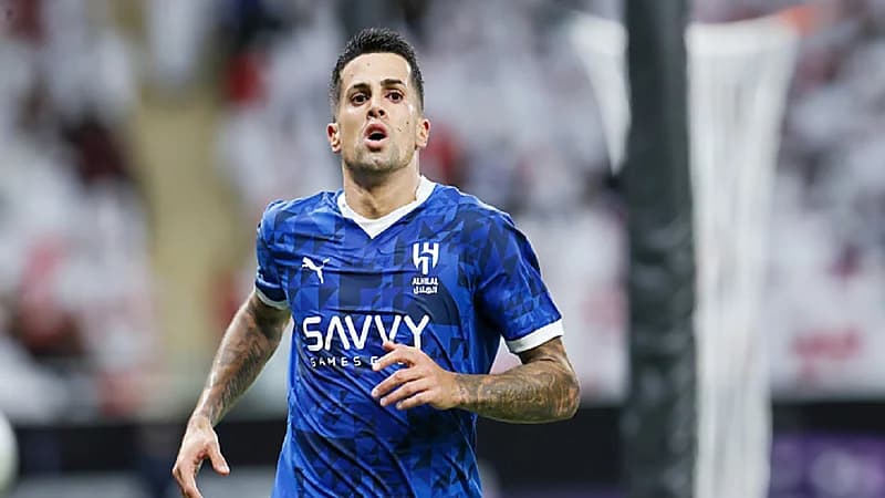 كانسيلو: لدي مشاعر خاصة تجاه مانشستر سيتي