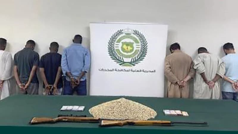 إحباط تهريب أكثر من 155 ألف قرص من مادة الإمفيتامين المخدر بالرياض.. فيديو