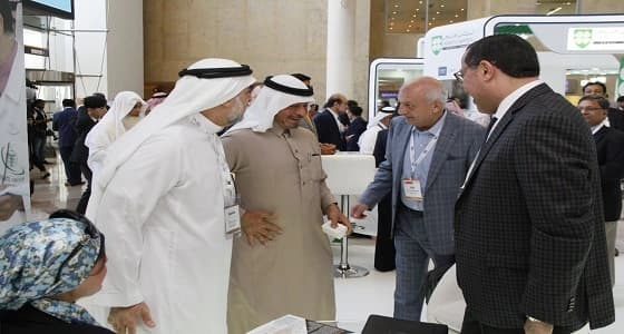 بالصور .. مجموعة مستشفيات السعودي الألماني تشارك في معرض صحة العرب بدبي