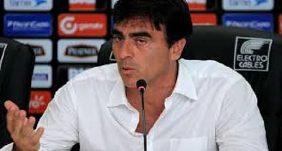 جوستافو: مبارة الأهلي مهمة وثقتي كبيرة باللاعبين