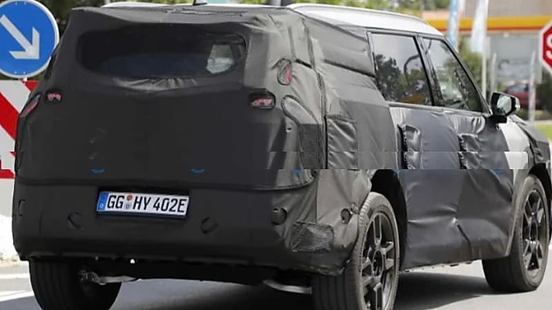 الكشف عن كيا EV9 باعتبارها أكبر سيارة كهربائية مستقلة