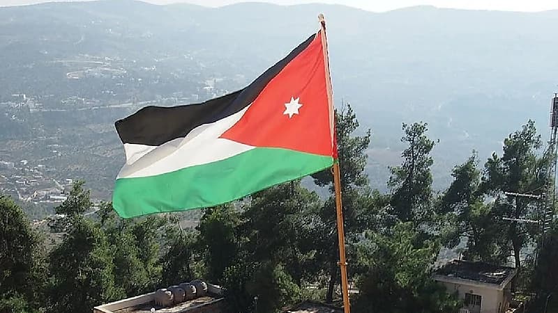 عقوبة غير مسبوقة بحق تاجر مخدرات استورد 4 طن كوكايين بالأردن