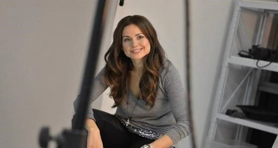 بالصور..ريا أبي راشد بفستان ملكي على السجادة الحمراء