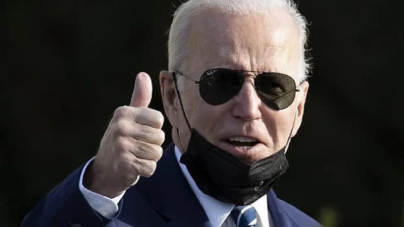 بايدن لمواطنيه: لا داعي للهلع من "أوميكرون"