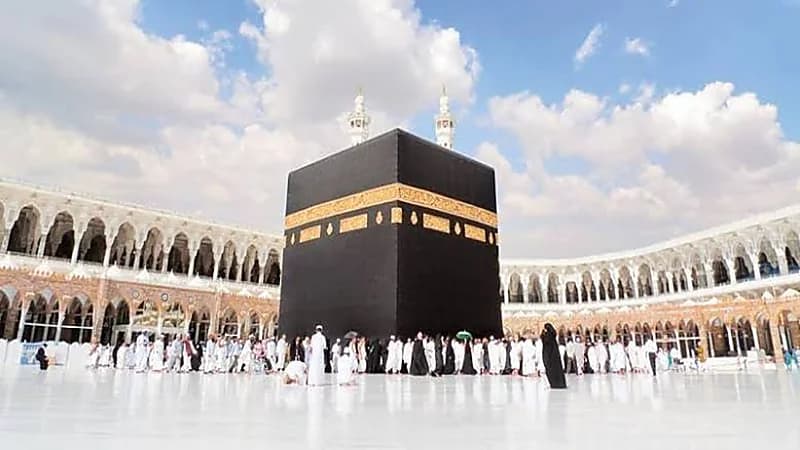 الحج والعمرة تعلق على موعد استئناف العمرة بعد موسم الحج