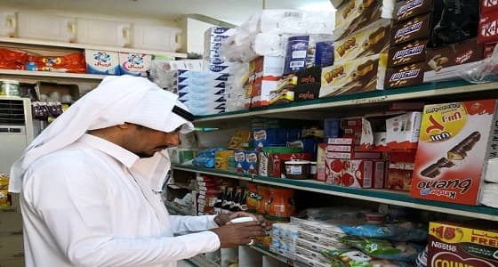 بالصور.. ضبط كميات من اللحوم والفواكه غير صالحة للإستهلاك بجازان