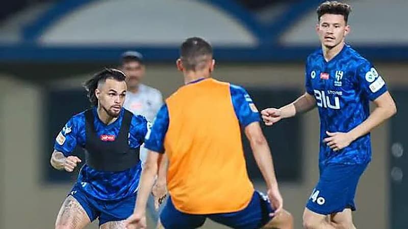 الهلال يستعد لمواجهة الاتفاق