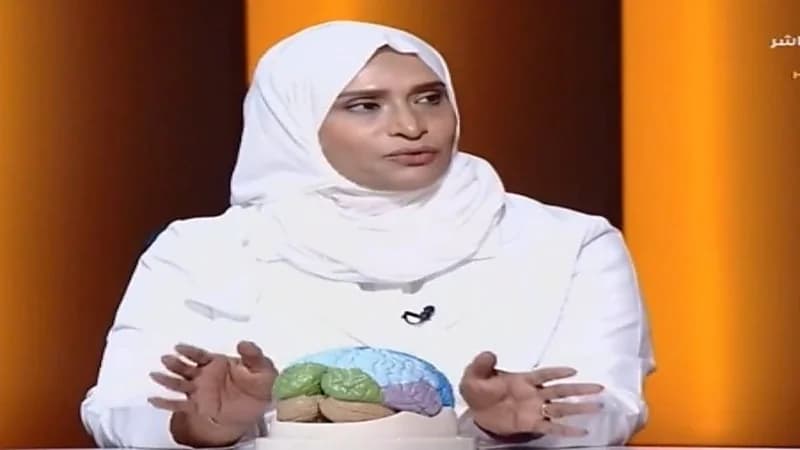 شاهد.. استشارية تروي مأساة طفلة أصيبت بإعاقة على يد مشعوذ 