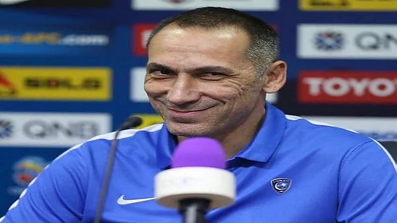 الوحدة يتعاقد مع مدرب الهلال السابق