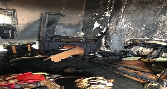 بالصور.. مدني تبوك يخمدون حريقا بسب التماس كهربائي