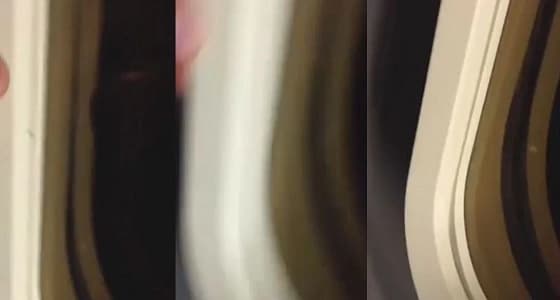 بالفيديو..لحظة رعب على طائرة روسية بسبب نافذة مفتوحة