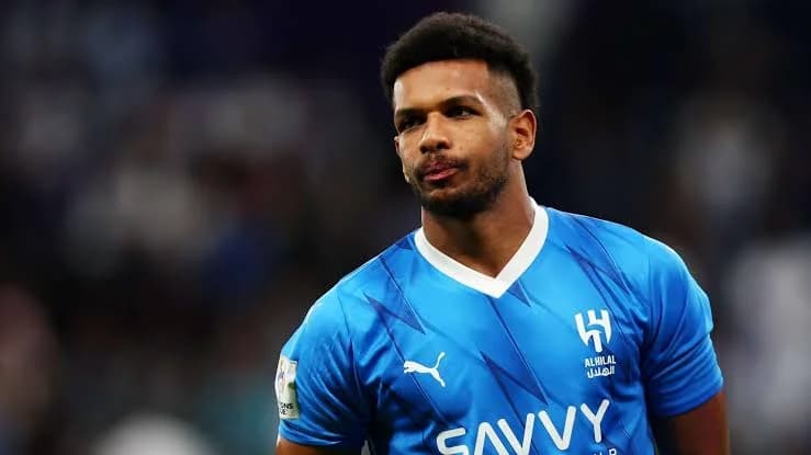 احتفال البليهي بفوز الفتح يثير التفاعل على وسائل التواصل