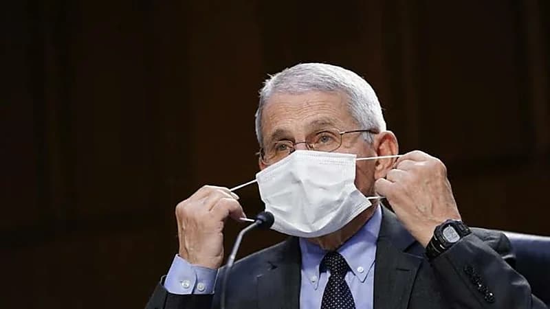 مستشار البيت الأبيض: سنتعايش مع كورونا بعد أوميكرون