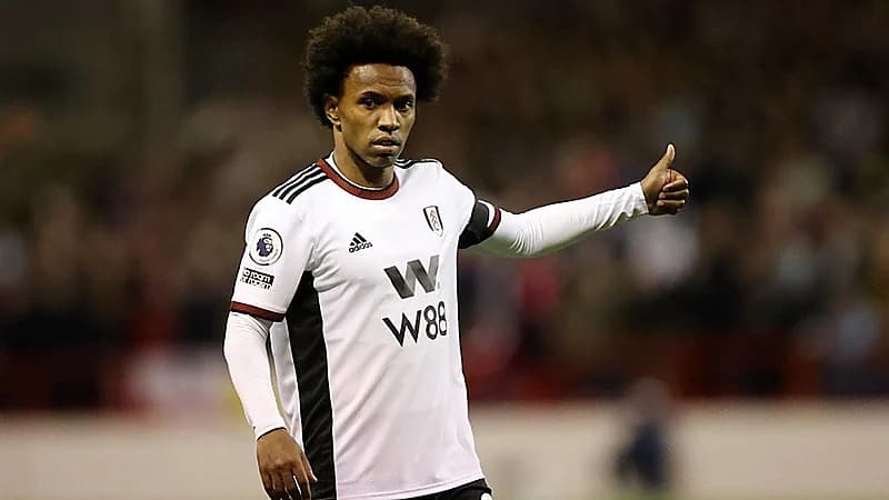 عدة أندية بروشن تجري محادثات مع لاعب فولهام ويليان