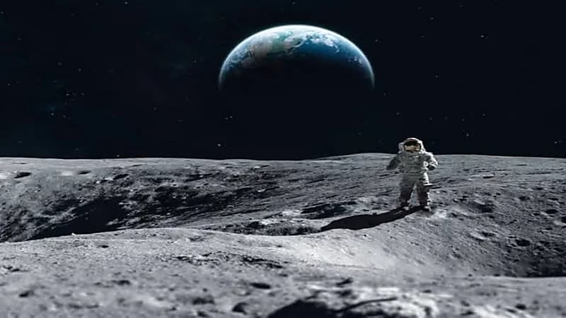 العثور على مياه غزيرة على سطح القمر