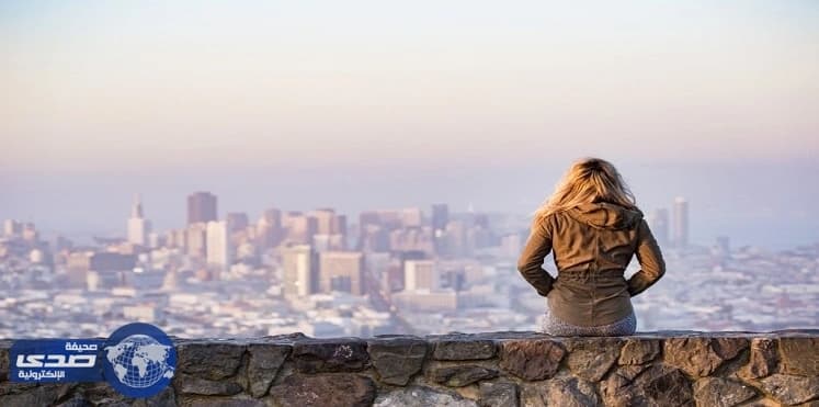 الأذكياء  يفضّلون قضاء أوقاتهم بمفردهم