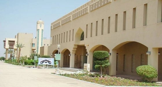 الكلية التقنية للبنات تختتم دورة الأساليب الحديثة في التوجيه والإرشاد