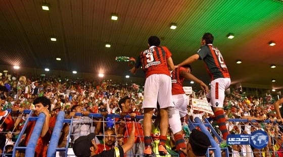 السومة يطمئن الجمهور بعد الجراحة