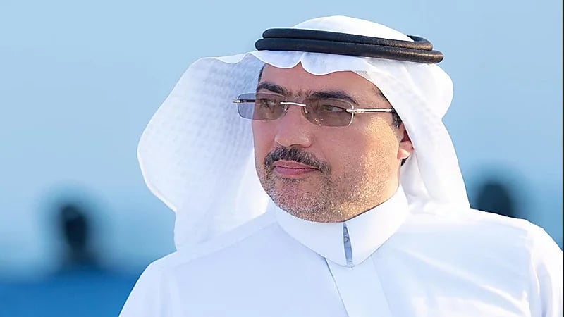 شاهد.. شرطة المدينة تلقي القبض على 4 وافدين لتورطهم في غش أسطوانات الغاز