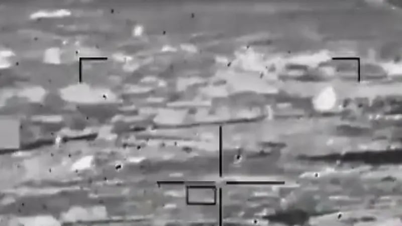 شاهد.. اعتراض طائرة بدون طيار أطلقتها ‎مليشيات الحوثي باتجاه المملكة