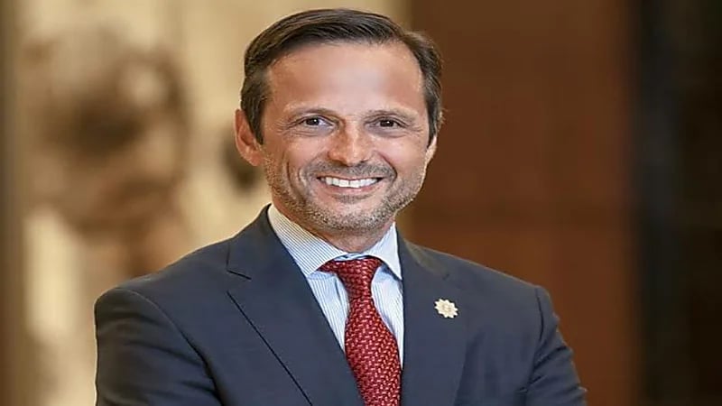 باغانو: " البحر الأحمر "  تصبح أول وجهة في العالم تقدم مياهاً مُستخلصة من الغلاف الجوي