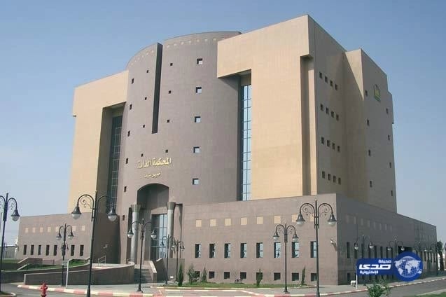 التحفظ على رئيس أحد أندية العاصمة لحين دفعه مستحقات اللاعبين