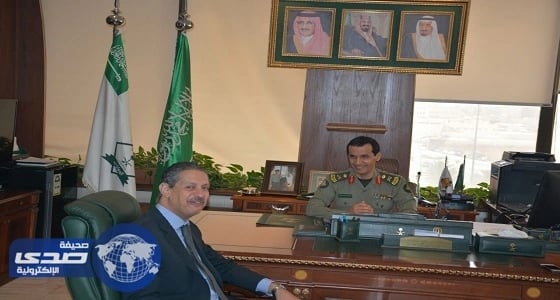 الأمير فهد بن سلطان على الاستعدادات لإقامة بطولة تبوك الدولية