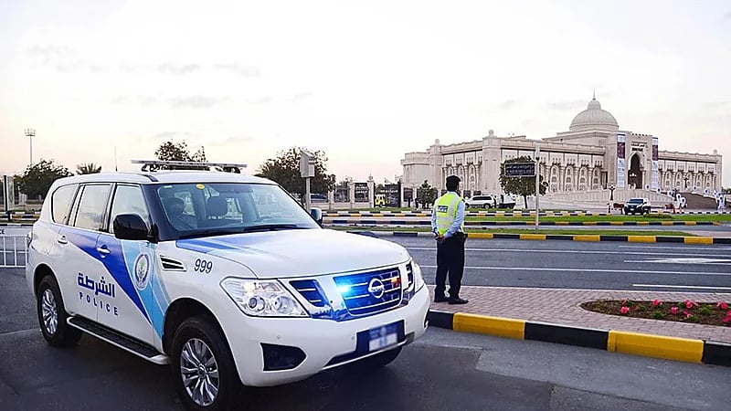 انتحار شخص بعد قتله زوجته وطفلتيه