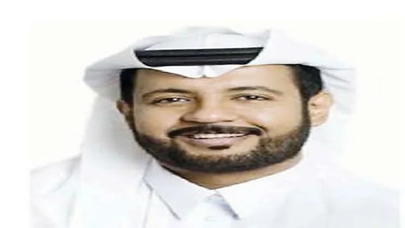 "الأحمدي" يُحدث ضجة: اقترح إزالة السيف من العلم لهذه الأسباب 