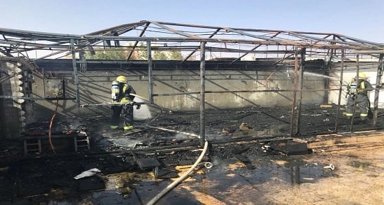 إخماد حريق بمنزل في حي السوق