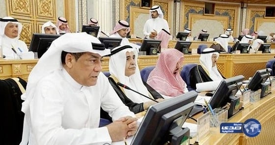 بالصور ..إصابة 6 مدنيين إثر سقوط مقذوف داخل مصنع مياه في نجران