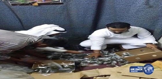 أمانة المدينة تضبط عامل استغل مسكنه لصناعة "الشمة" وترويجها
