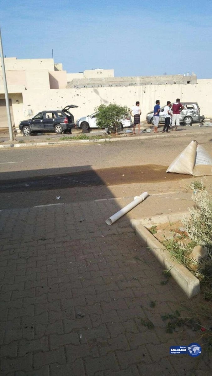 إصابة 3 مواطنين جرّاء سقوط مقذوف عسكري على صامطة