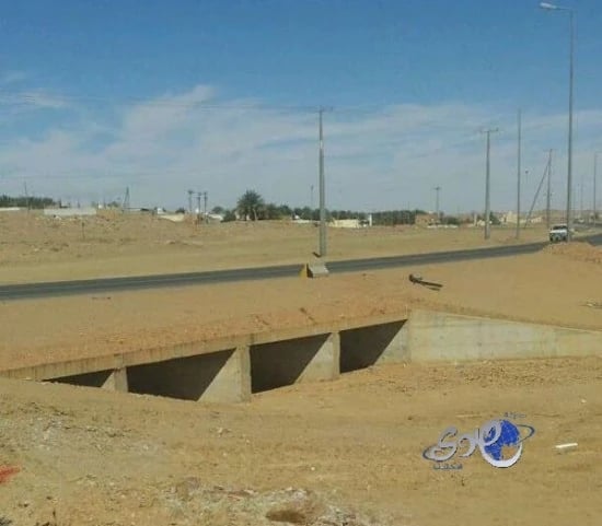 مرتادو طريق "جريش- تيماء" عدم وجود حواجز يعرضنا للخطر