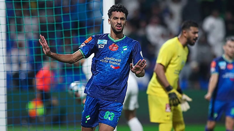 الهلال يسعى لضم مدافع محلي