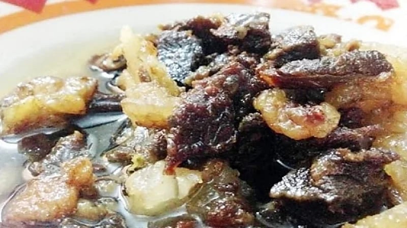 "الذيابي" يحذر من أكلة شعبية مرتبطة بعيد الأضحى