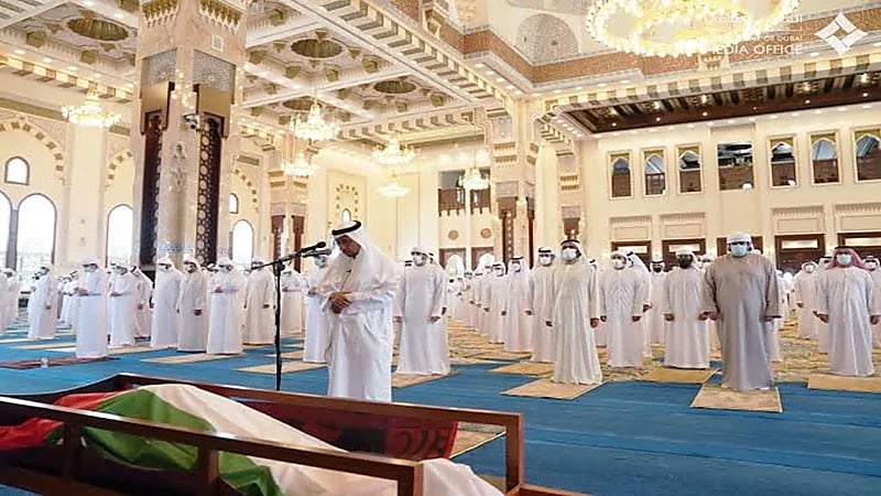 بالصور.. تشييع جثمان الشيخ حمدان بن راشد آل مكتوم