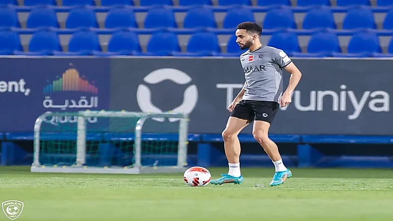 بالصور.. الهلال يختتم تحضيراته الميدانية استعدادا لمواجهة أبها 