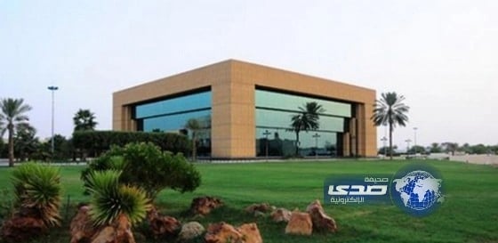 بلدية عنيزة تبدأ الأسبوع القادم بإزالة السيارات التالفة في المحافظة