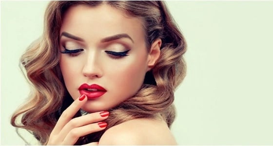 اكتشفي الفرق بين المرأة الجميلة و المرأة المثيرة