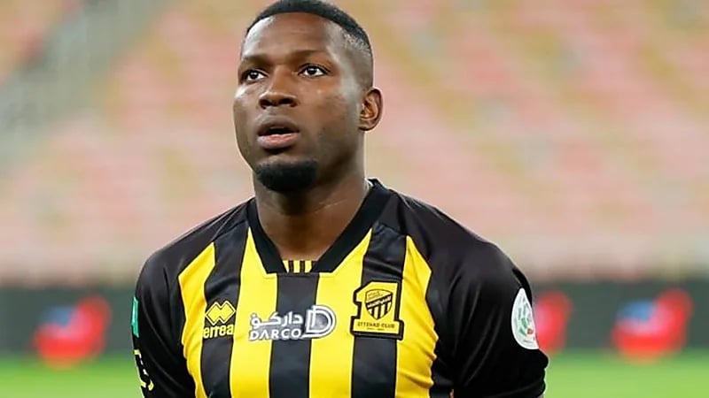 الاتحاد يمدد عقد هوساوي