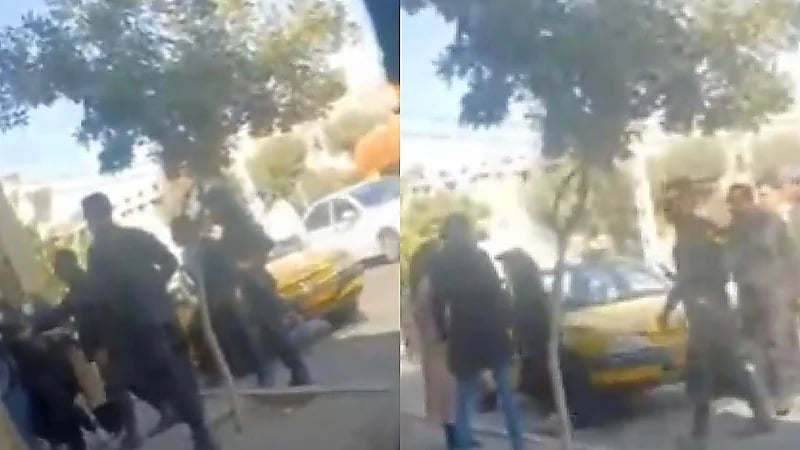 بالفيديو.. نظام "الملالي" يعتدي بالضرب على النساء خوفًا من تجمعهم