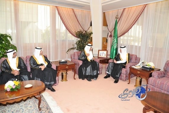 أمير المنطقة الشرقية يستقبل مجلس إدارة نادي الفتح