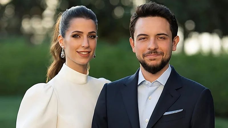 ولي عهد الأردن يهنئ خطيبته بعيد ميلادها بكلمات راقية