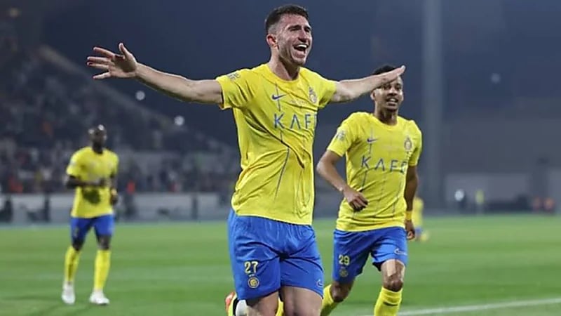 لابورت يلمح بالرحيل عن النصر