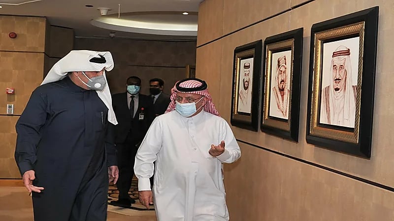 شاهد.. السفير أسامة نقلي يعلق على زيارة مندوب قطر بالجامعة العربية له:"أسعدني"