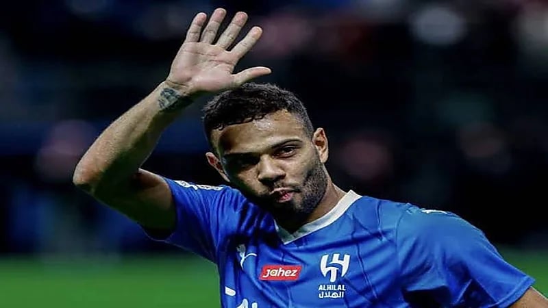 لودي يكشف عن سبب تدريبه بدون حذاء