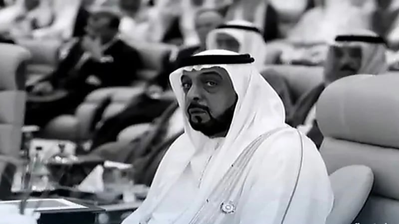 بالفيديو.. عهد الشيخ خليفة بن زايد شهد نقلة نوعية في التجارة والسياحة والتطور التقني