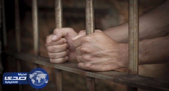 بالفيديو| والدة سجين تناشد أهل الخير بسداد الدية لإنقاذه