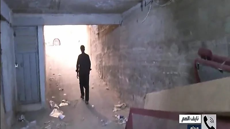 محامي: السجن ١٥ سنة وغرامة مليون ريال لمن يتعامل مع متسلل( فيديو)